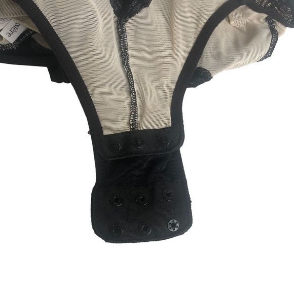 Le Mystere Women's Sophia Lace Convertible‎ Bodysuit 34C - Picture 7 of 10